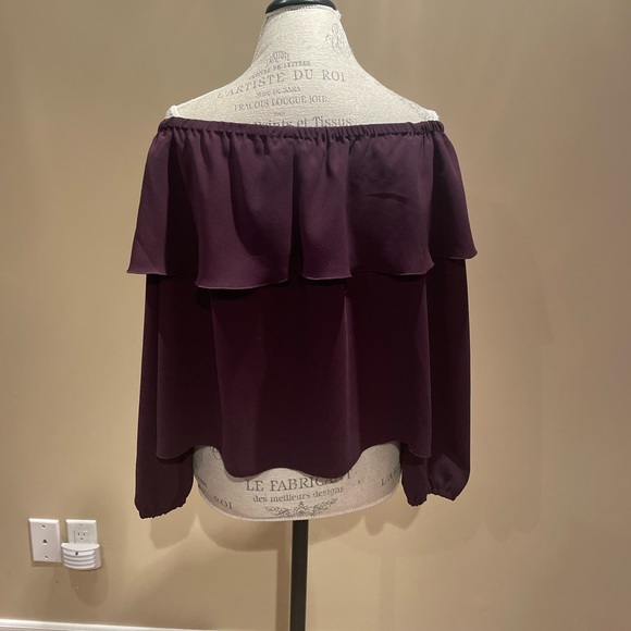 Aritzia -Wilfred Morel Off The Shoulder Blouse Sz S - Picture 8 of 9